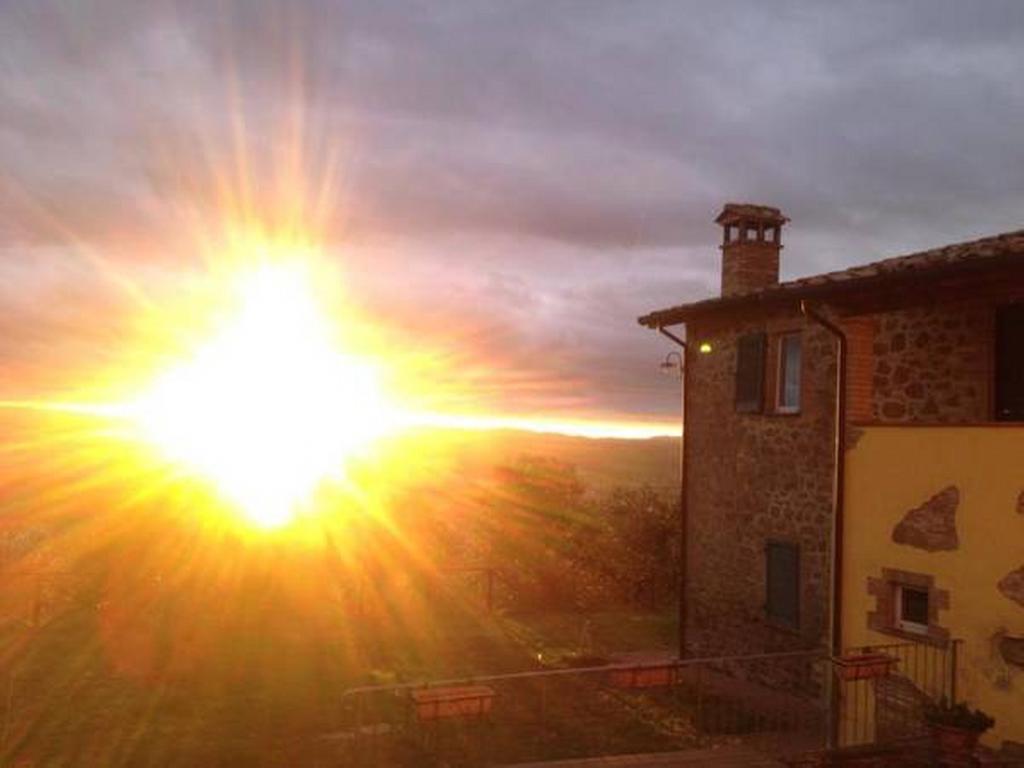 Il Poggio Delle Ginestre Guest House Torgiano Eksteriør bilde