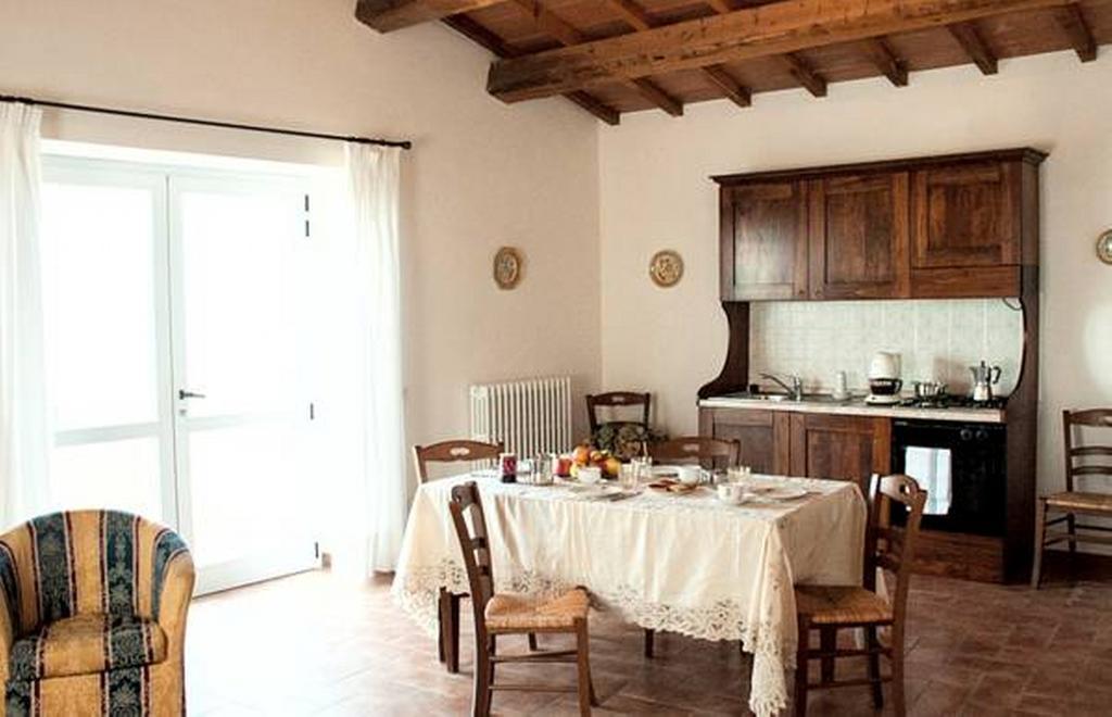 Il Poggio Delle Ginestre Guest House Torgiano Eksteriør bilde