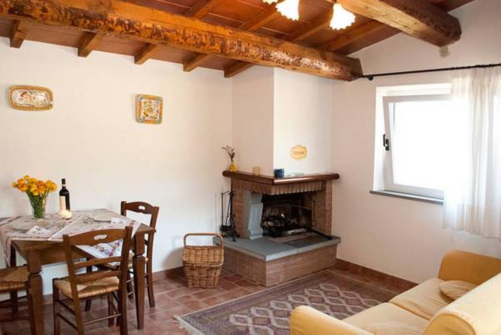 Il Poggio Delle Ginestre Guest House Torgiano Eksteriør bilde
