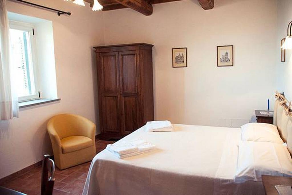 Il Poggio Delle Ginestre Guest House Torgiano Eksteriør bilde
