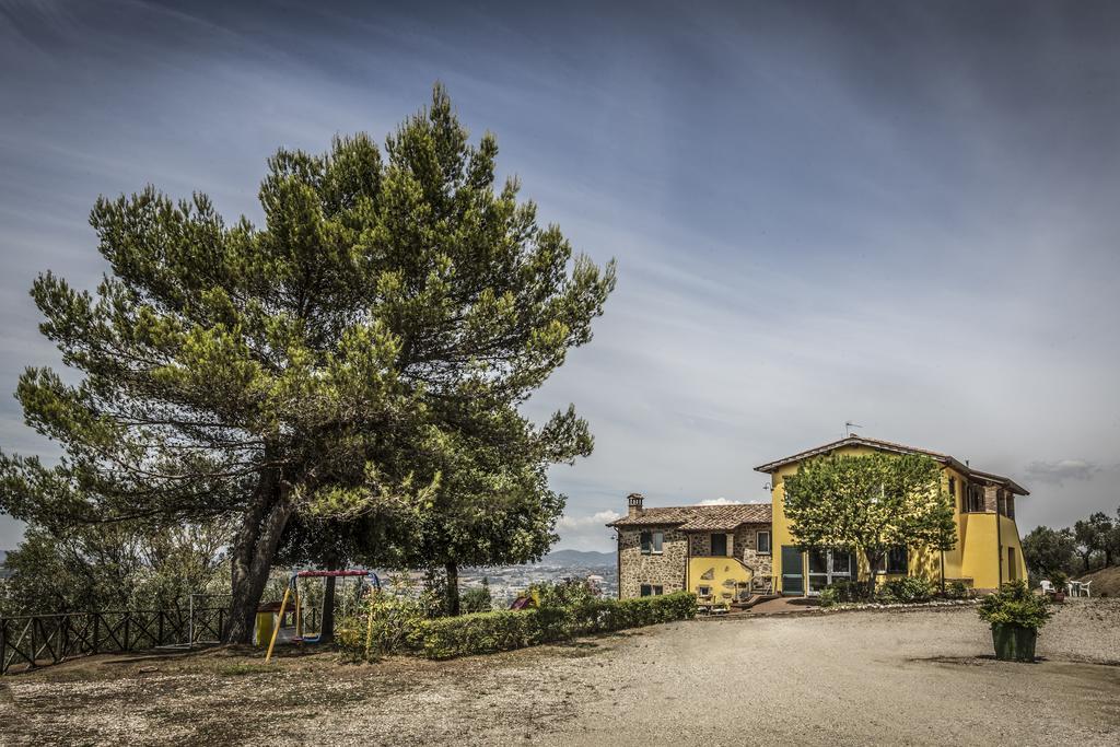Il Poggio Delle Ginestre Guest House Torgiano Eksteriør bilde