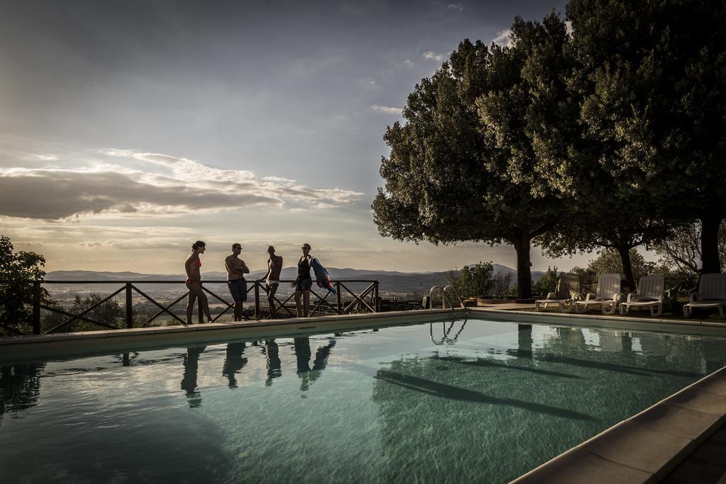 Il Poggio Delle Ginestre Guest House Torgiano Eksteriør bilde